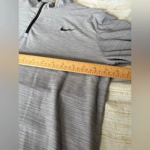 Nike men’s dri fit superset 1/4 zip grey long sleeve size medium shirt - Picture 6 of 9